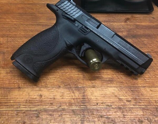 Smith and Wesson M&P 9mm - Image 2